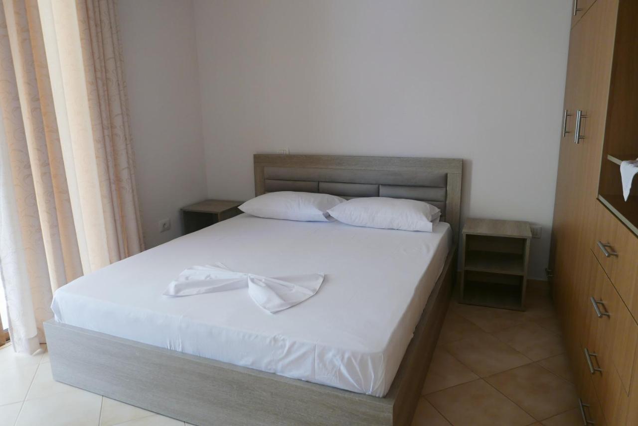 Victoria'S Sea-Cret Apartment Sarande Exterior photo